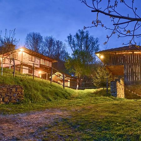 Authentic House With Stunning Mountain View - Karashka Villa Apriltsi  Buitenkant foto