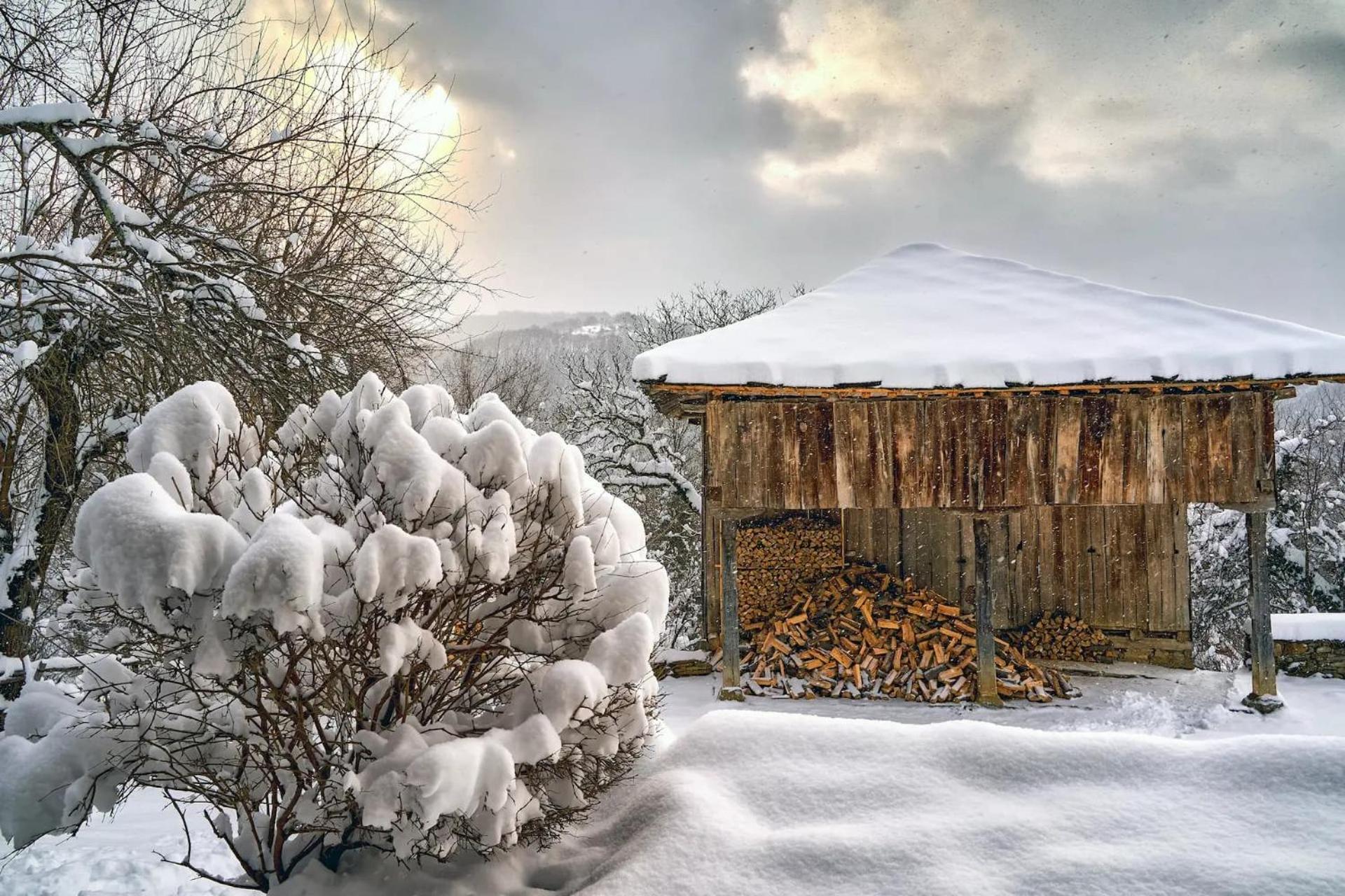 Authentic House With Stunning Mountain View - Karashka Villa Apriltsi  Buitenkant foto