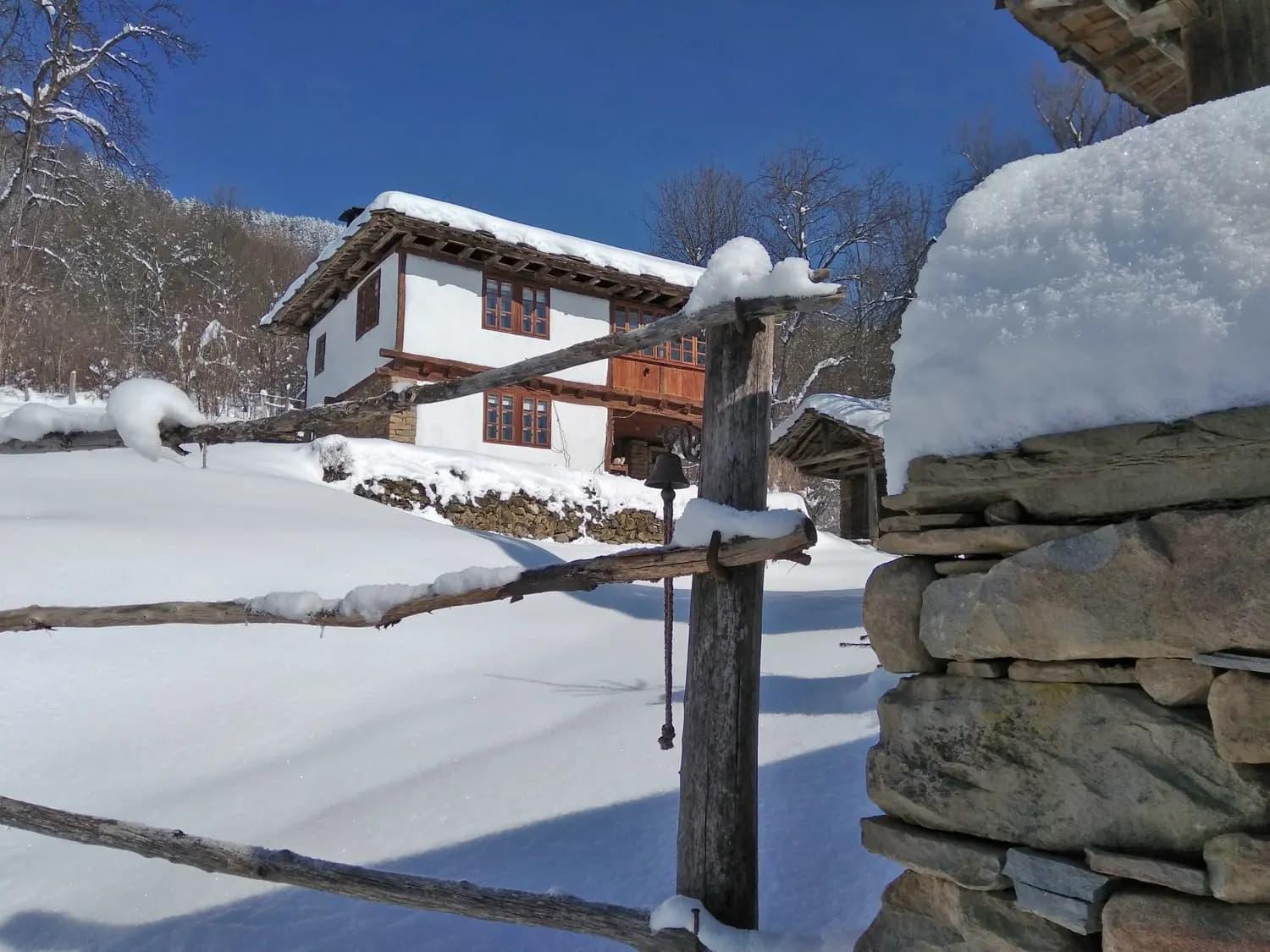 Authentic House With Stunning Mountain View - Karashka Villa Apriltsi  Buitenkant foto